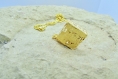 Collier naturel en or et résine feuille d'or et éclats de nacre