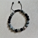 Bracelet tressé perles naturelles jaspe gris, onyx noir et rune