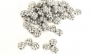 Perles feuillestibétain métal argenté antique- pm12 -  7x7mm lot de 10/20/40 unités / leaf pearls tibetan silver antique silver 7x7mm