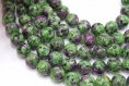 Perles gemmes naturelles  Ø8mm couleur  medium orchid et rubis zoisite,  gemstone  rondes  par lot de  20/40 perles.