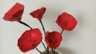 Tasse de 5 coquelicots , fait main, papier mâché, fleurs éternelle, à offrir ou pour sa décoration, diamètre  de 10 cm et hauteur de 27 cm