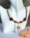Collier pendentif nacre-perles cloisonnées-noix de coco-céramique marron-beige-écru modèle 