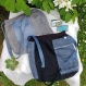 Sac en jean recyclé bleu/noir ou bleu/gris, anses en jean et ouverture du sac en bord côte, doublure coton wax ou polyester