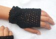 Mitaines noires façon dentelle / fingerless gloves 