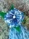 Broche fleur filante bleu bohème folk