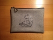 Pochette zipée à motif origami