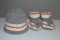 Ensemble chaussons et bonnet pour bébé de 3 à6 mois