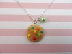 Collier cookie multicolore en pâte polymère et sa perle