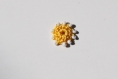 Motif jaune rond au crochet à coudre, patch, écusson, applique - mmp8