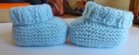 Petits chaussons naissance bleu 