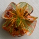 Petite barrette fleur en tissu & plumes et perles 095