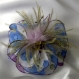 Petite barrette fleur en tissu & plumes et perles 107