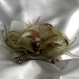 Grande barrette fleur en tissu & plumes et perles 133
