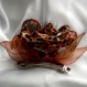 Grande barrette fleur en tissu & plumes et perles 182