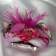 Petite barrette fleur en tissu & plumes et perles 113