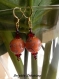 Boucles d'oreilles en perles japonaises tensha orangées,décor fleuri et cristal autrichien rouge,