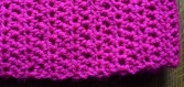 Echarpe au crochet de couleur fushia