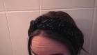 Headband, bandeau pour femme en laine noire avec torsade centrale et fil lurex 
