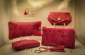Pack maroquinerie 5 éléments rose : trousse maquillage, étui à lunettes, étui à mouchoirs, porte monnaie et porte clef