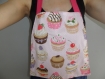 Bavoir élastique adulte motif cupcakes en coton serviette de table