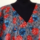 Tunique ample grise, rouge et bleue africa en coton imprimé motifs fleurs 