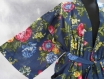 Kimono robe de chambre bleu marine à fleurs en coton imprimé shalimar 