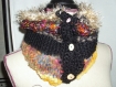 Snood tour de cou en laine tricotée orange, noir, violet et beige