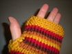 Mitaines pour dame ou ado tricotées en 4 couleurs 