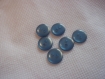 Lot de 6 boutons bleus 2 trous 12 mm 