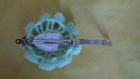 Fleur en laine au crochet - en fil de tricot -- pièce unique
