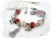 Montre rouge en perles de verre et metal argenté ajustable *m24 