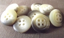 8 boutons blanc beige marron * 15 mm 4 trous 1,5 cm brown button mercerie 