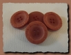 6 boutons marron texture rugueuse * 20 mm * 4 trous 2 cm brown button sewing 