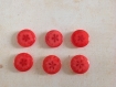 Lot 6 boutons fleur rouge 14 mm rond 1 trou 