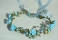 Couronne de fleurs cheveux composée de baies et de perles bleu turquoise