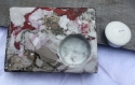 Bougeoir en porcelaine rectangulaire, gris, rouge-peint à la main