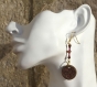Parure bracelet-boucles d'oreilles céramique-jade-jaspe-verre-bois marron et rouge modèle 