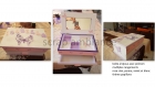 Boîte à bijoux personnalisé en bois 28x17cm avec prénom, tiroir et miroir :blanc, violet, parme et rose clair thème papillon