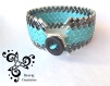 Bracelet tissé main avec des perles japonaises miyuki half tila - bleu turquoise et noir gunmetal